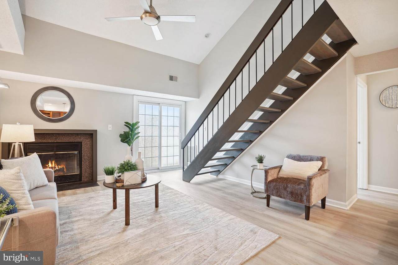 6913-L Mary Caroline Circle - Photo 1