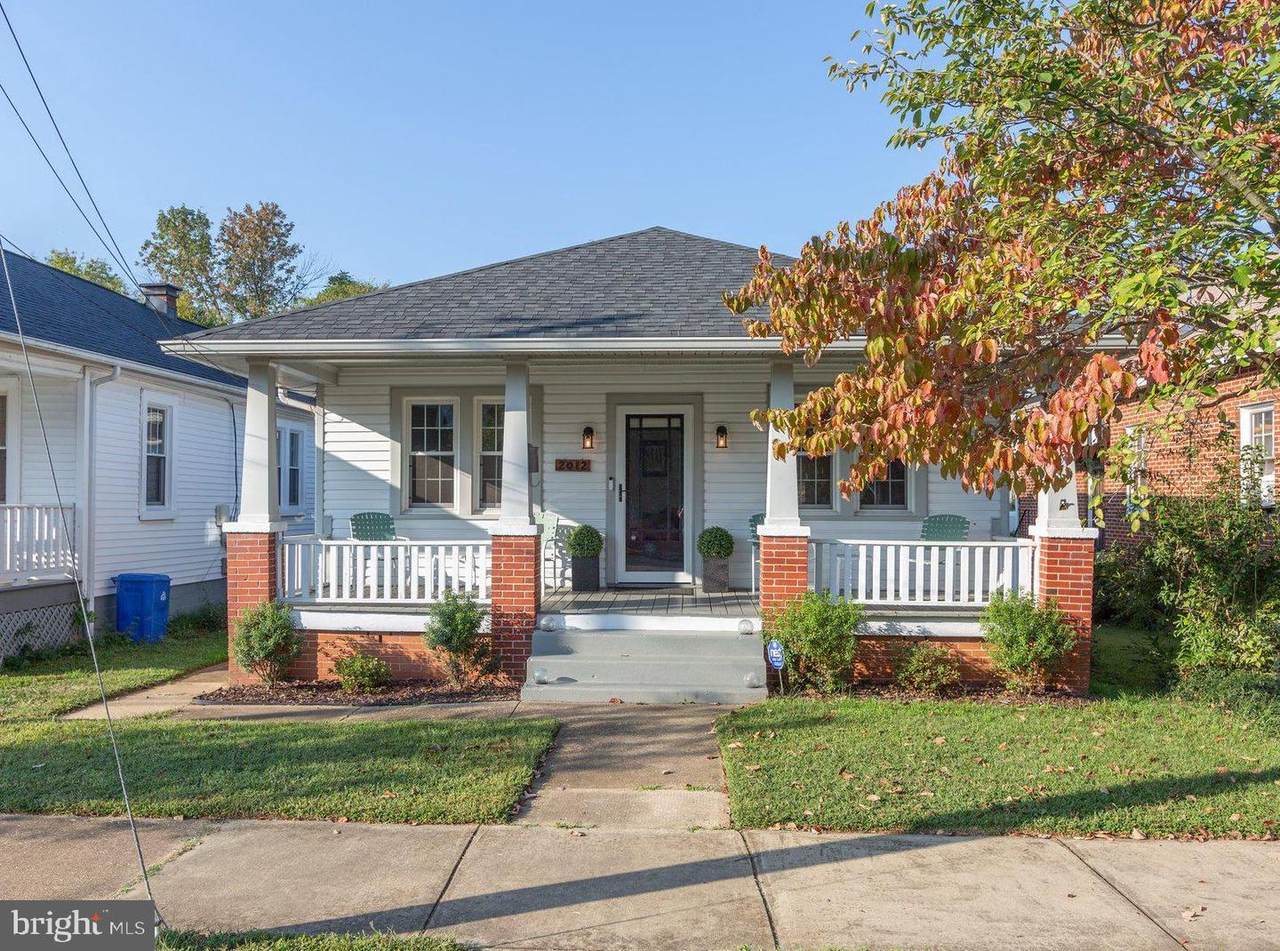 2012 Charles Street - Photo 1
