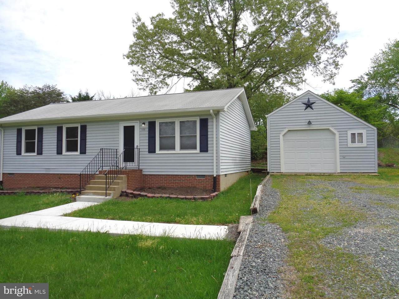 133 Debra Drive - Photo 1