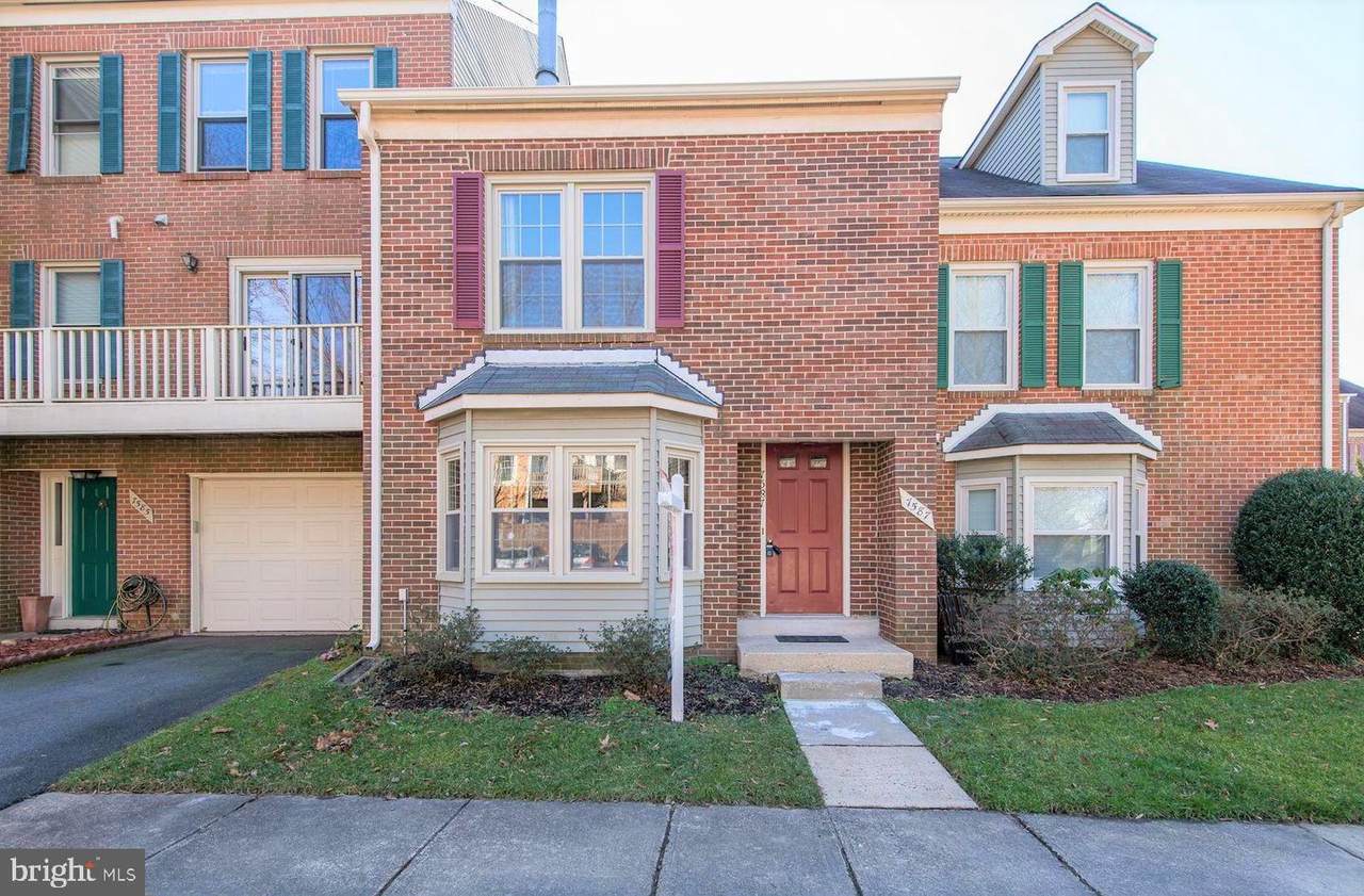 7587 Chrisland Cove - Photo 1