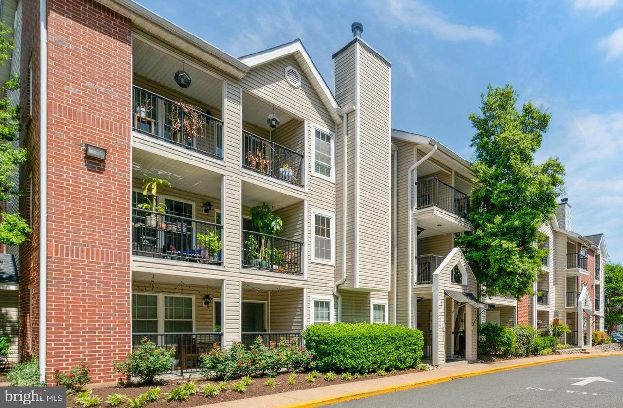 3308 Wyndham Circle - Photo 1