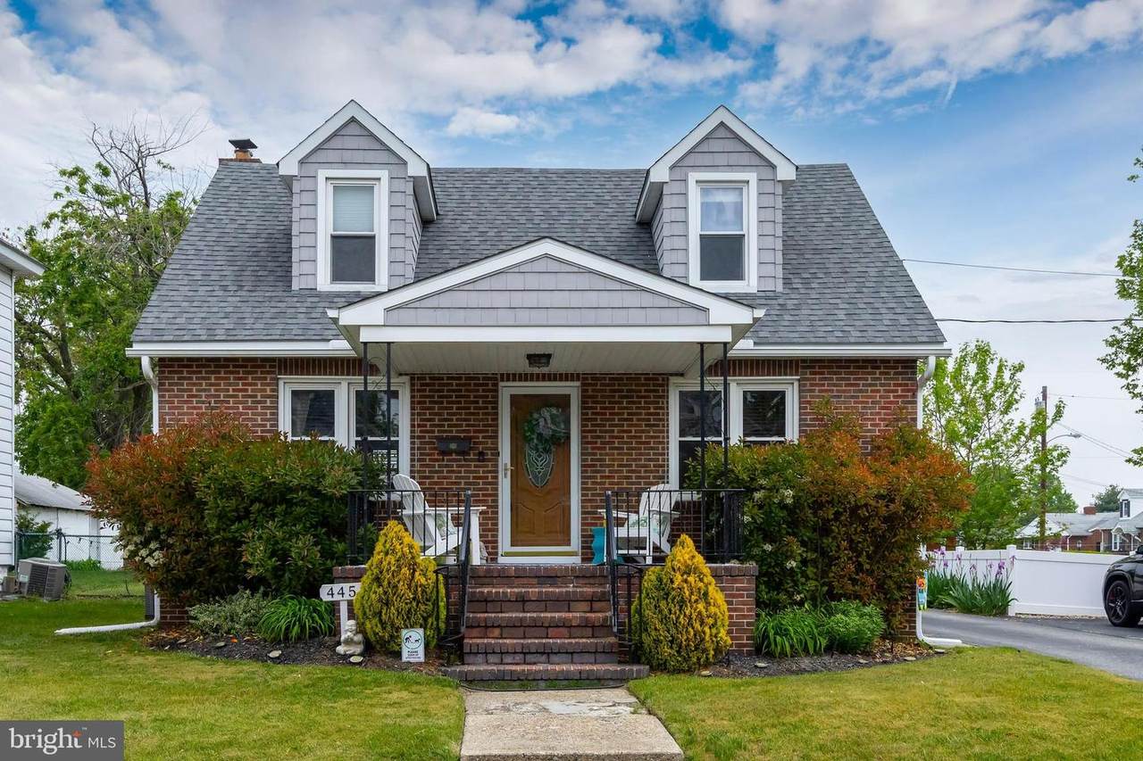 445 Democrat Road - Photo 1