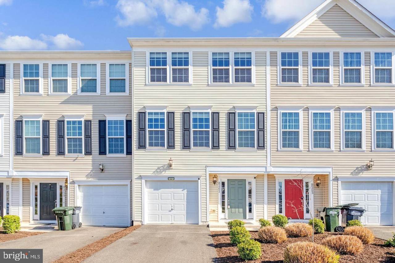 8261 Heritage Crossing Court - Photo 1