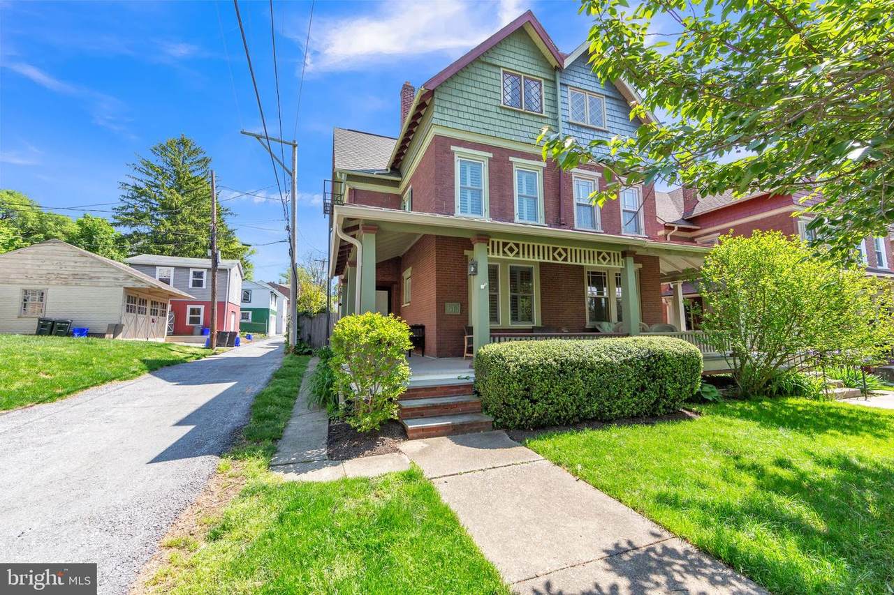 313 Walnut Street - Photo 1
