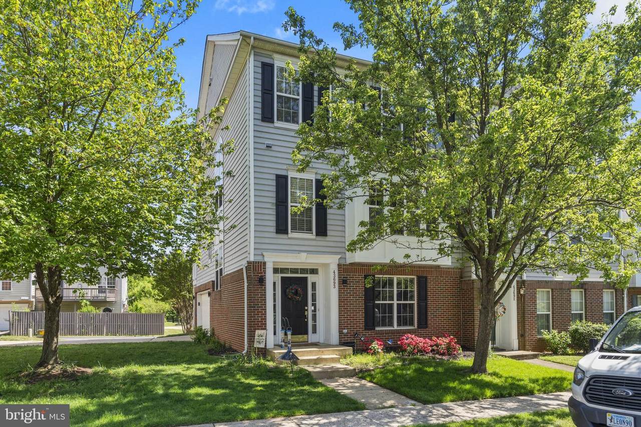 43693 Balmoral Terrace - Photo 1