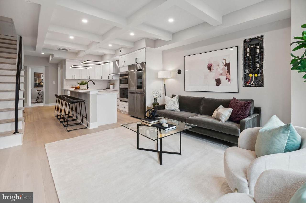 1222 Girard Street - Photo 1