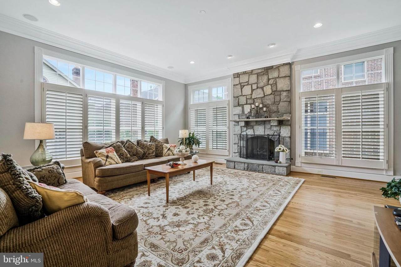 7511 Bulfinch Court - Photo 1