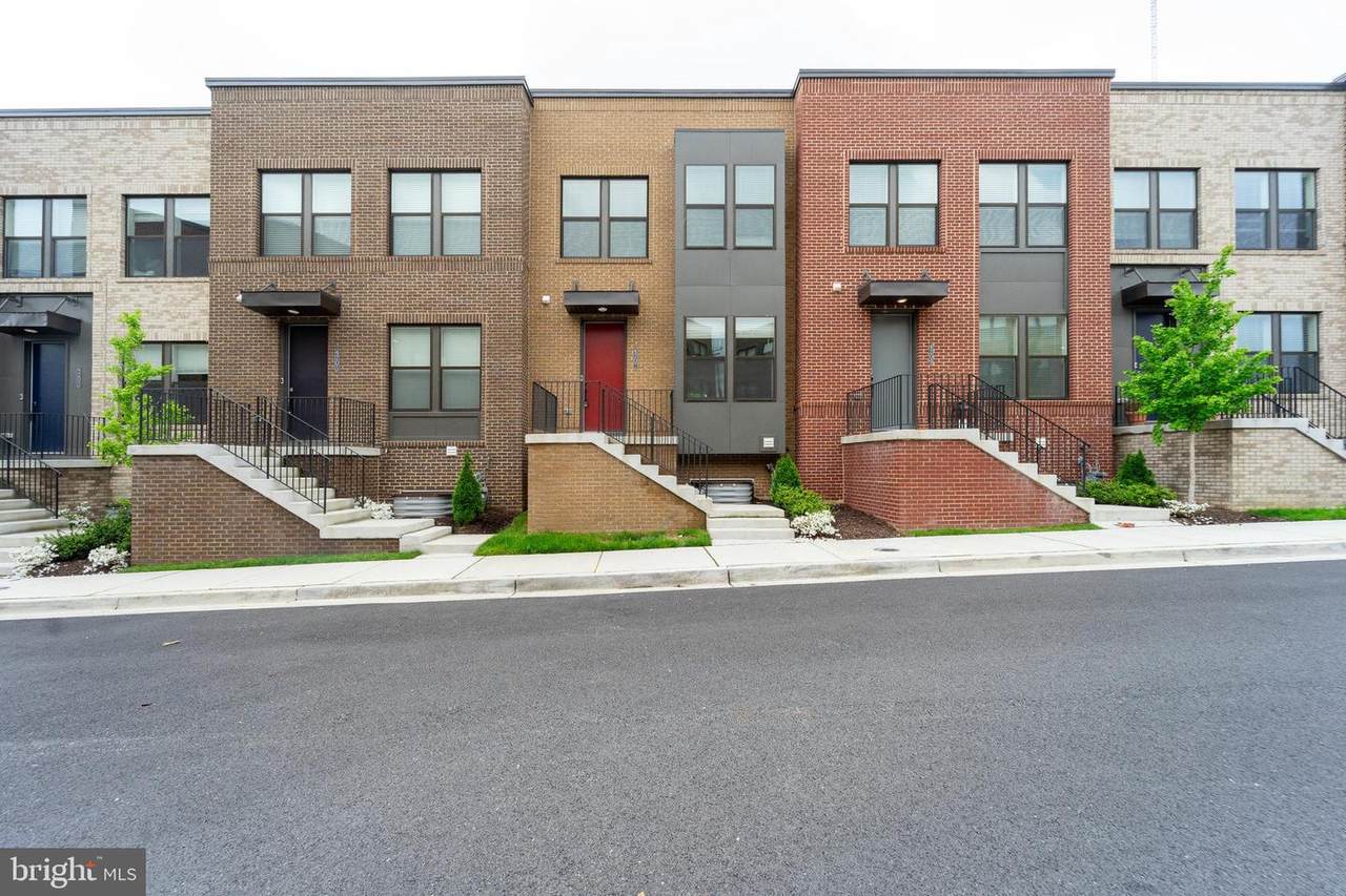 4207 Laplata Avenue - Photo 1