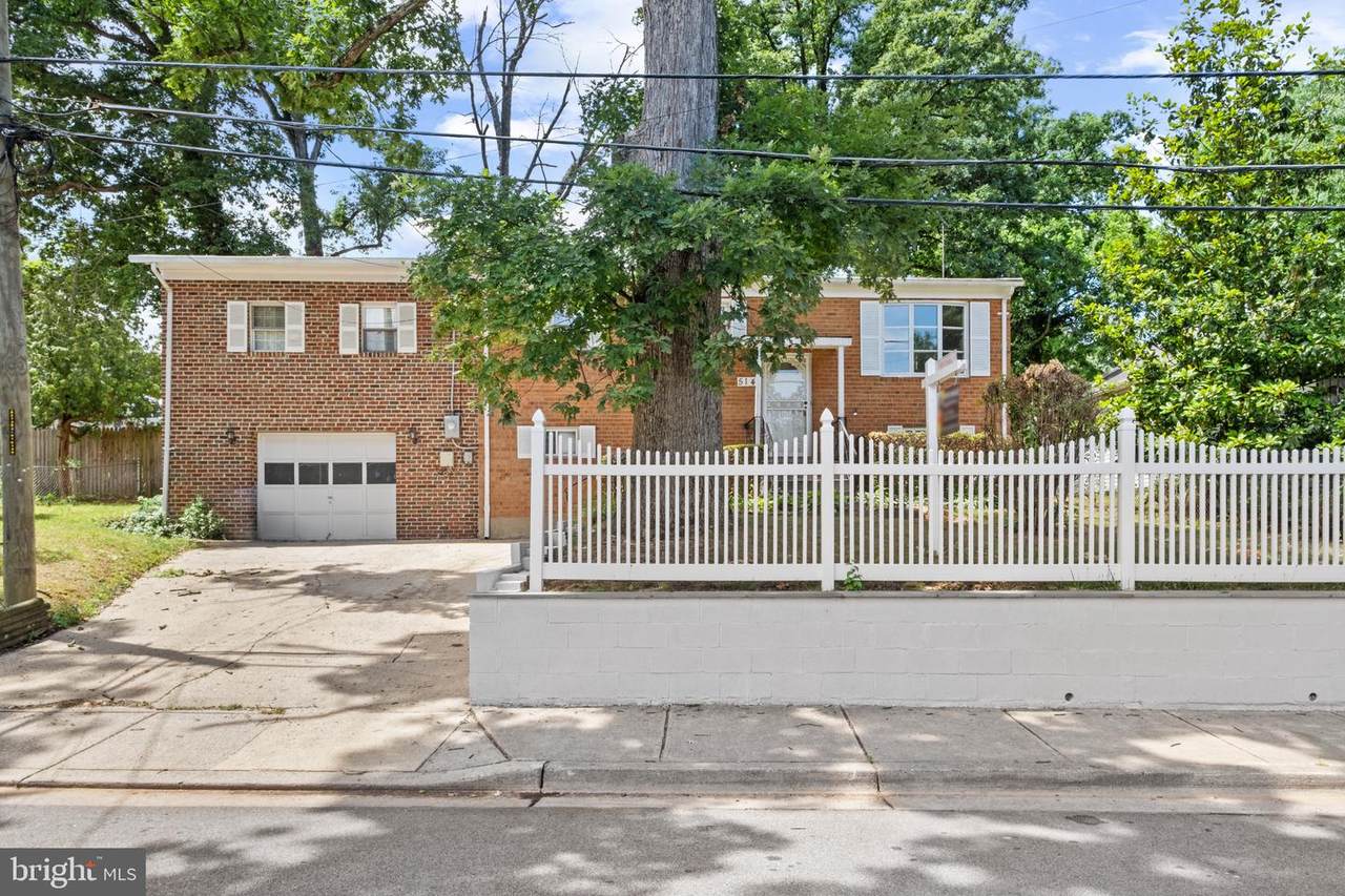 514 71ST Street - Photo 1