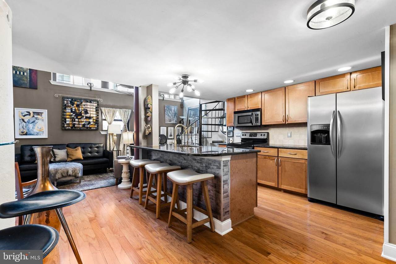 1100 Broad Street - Photo 1