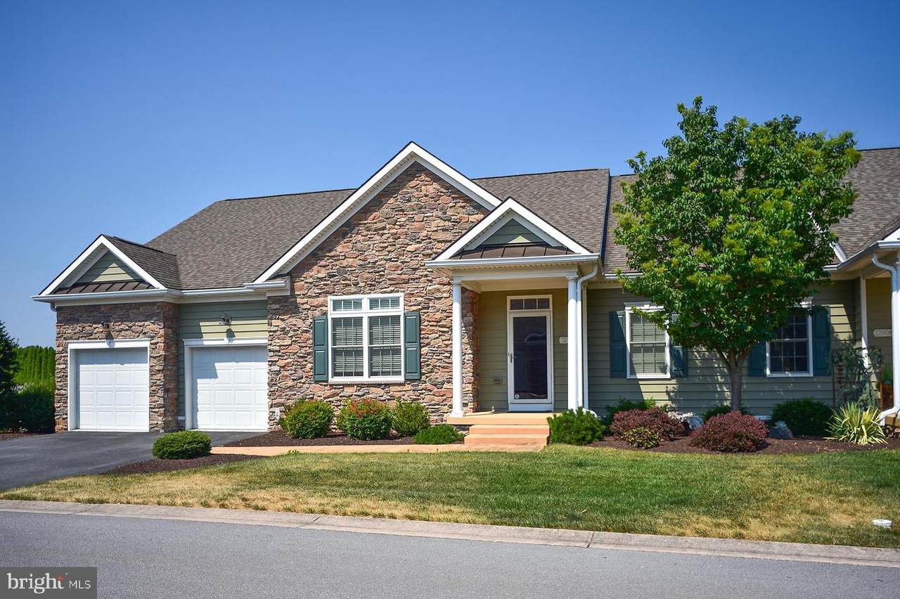 12902 Hawkins Circle - Photo 1