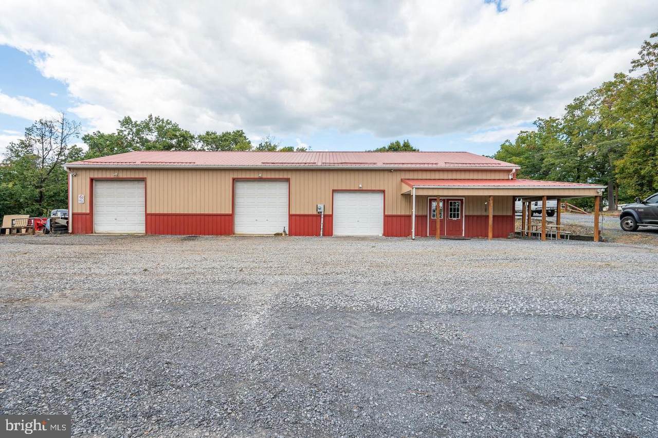 3246 Middleway Pike - Photo 1
