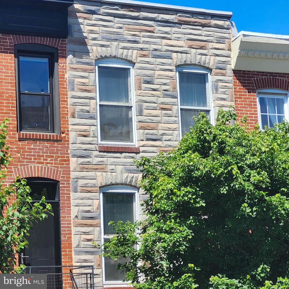 720 Fort Avenue - Photo 1