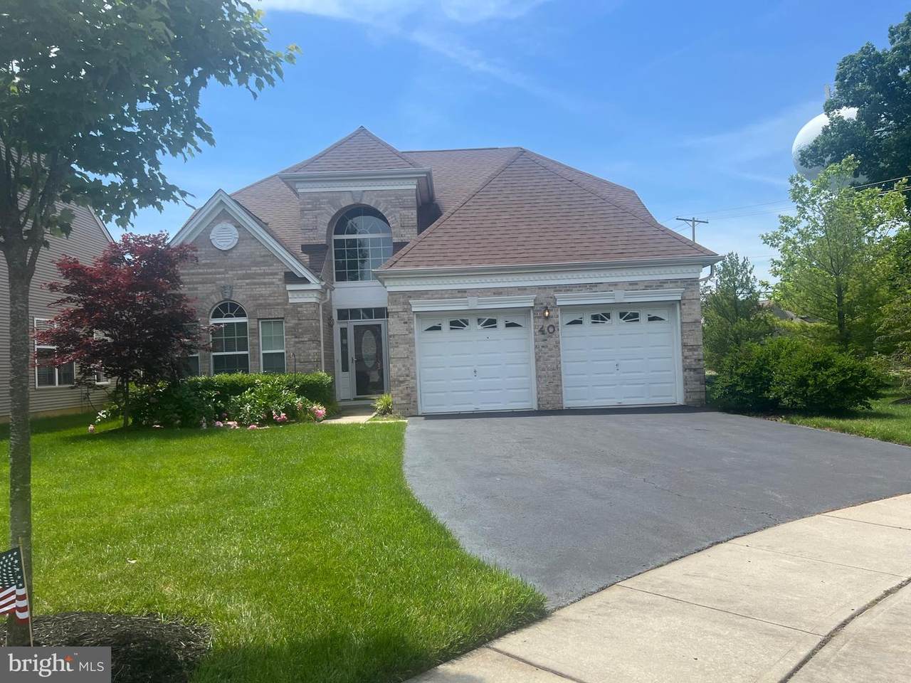 40 Norton Avenue - Photo 1