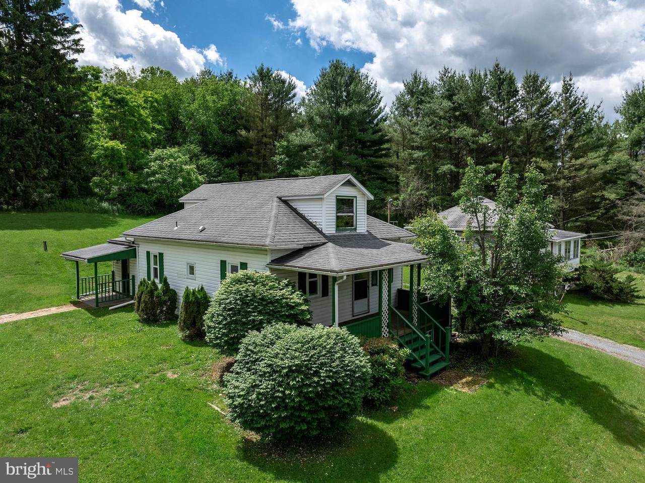 830 4TH Street - Photo 1
