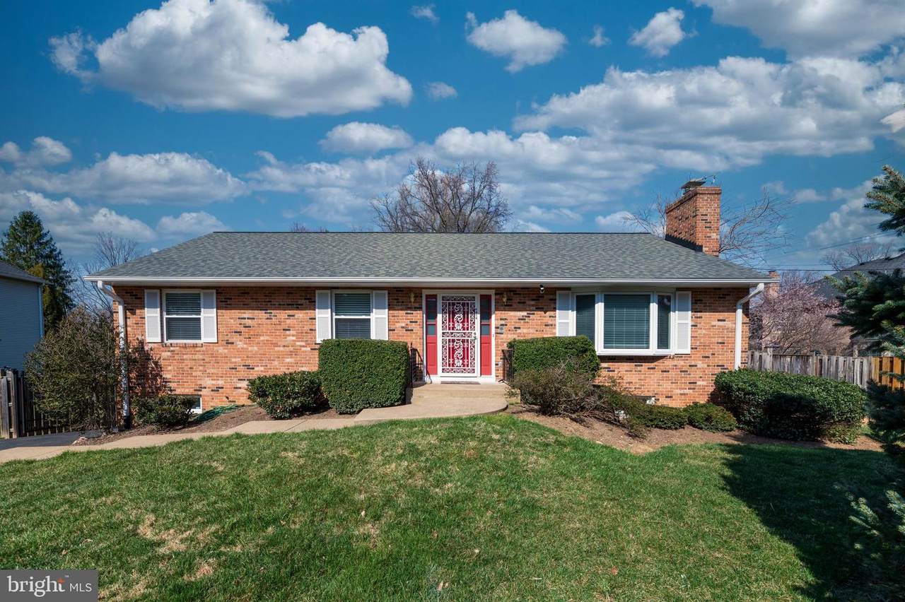6414 Old Chesterbrook Road - Photo 1