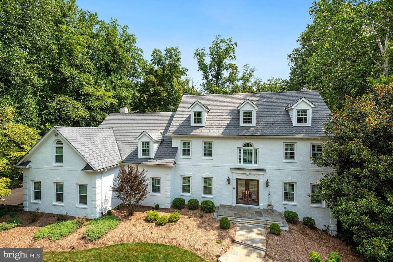 10000 Windy Hollow Road - Photo 1