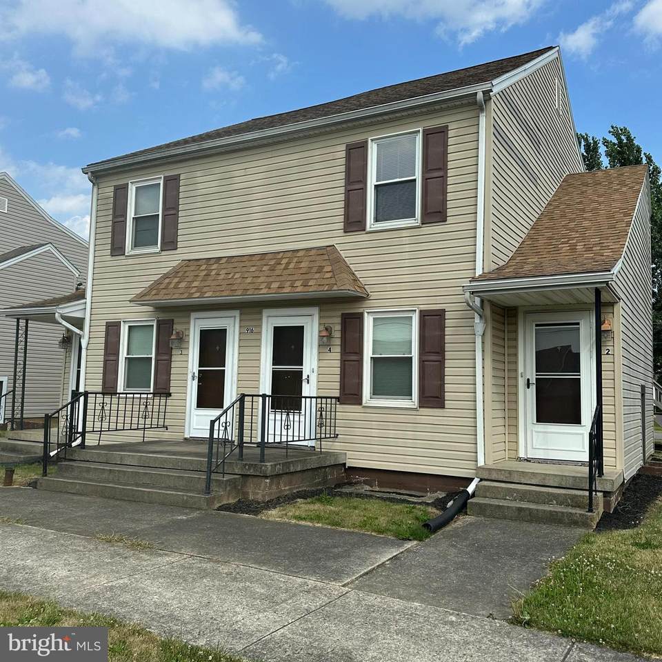 916 Stouffer Avenue - Photo 1