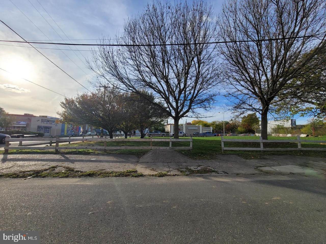 2004 Randolph Street - Photo 1