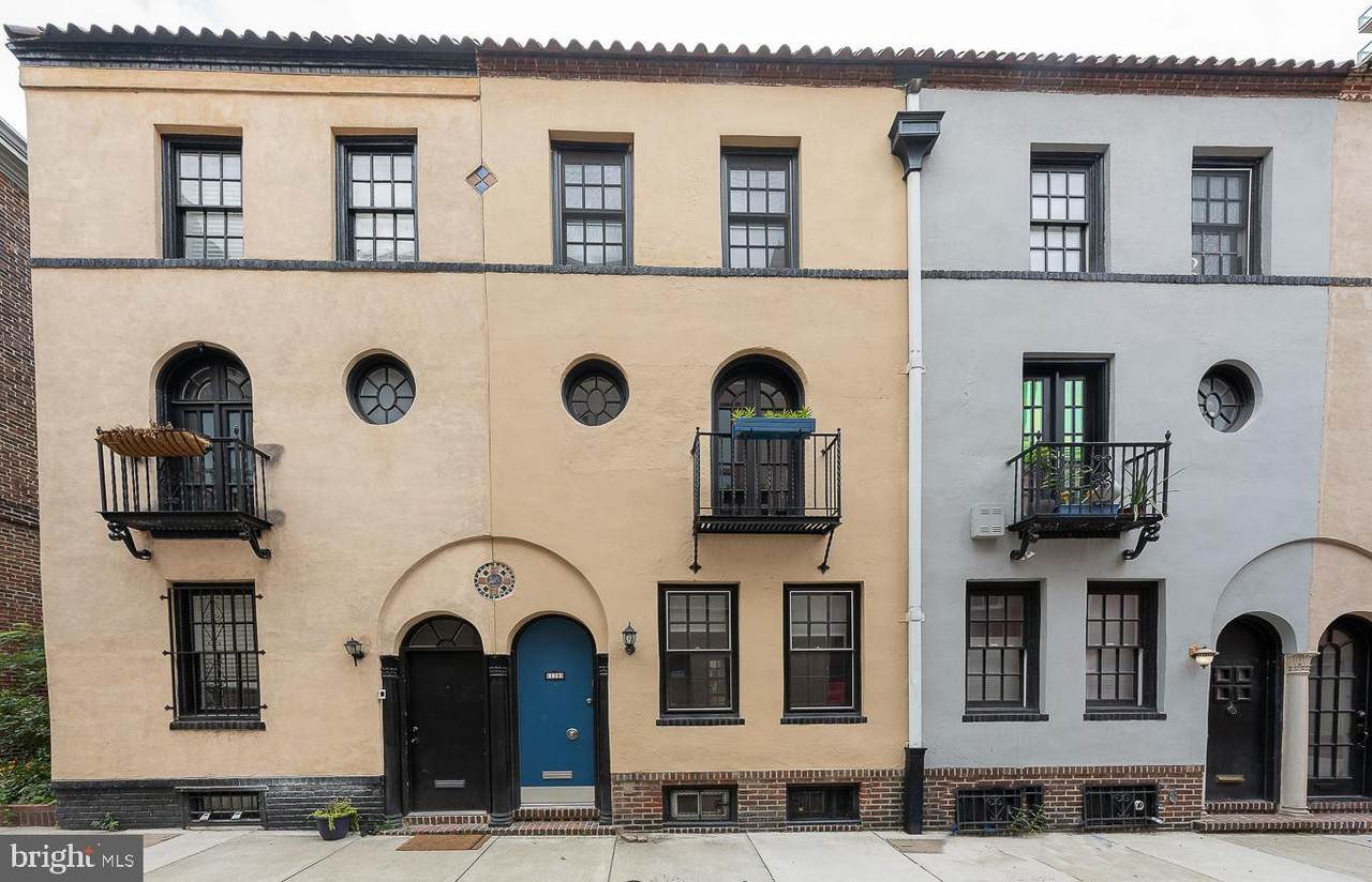 118 Van Pelt Street - Photo 1
