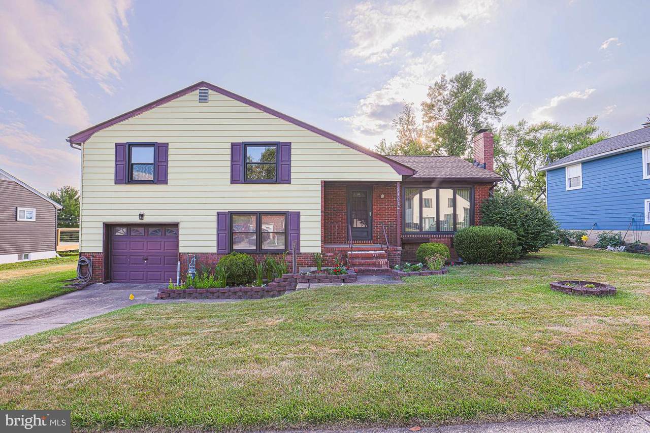 9402 Avondale Road - Photo 1