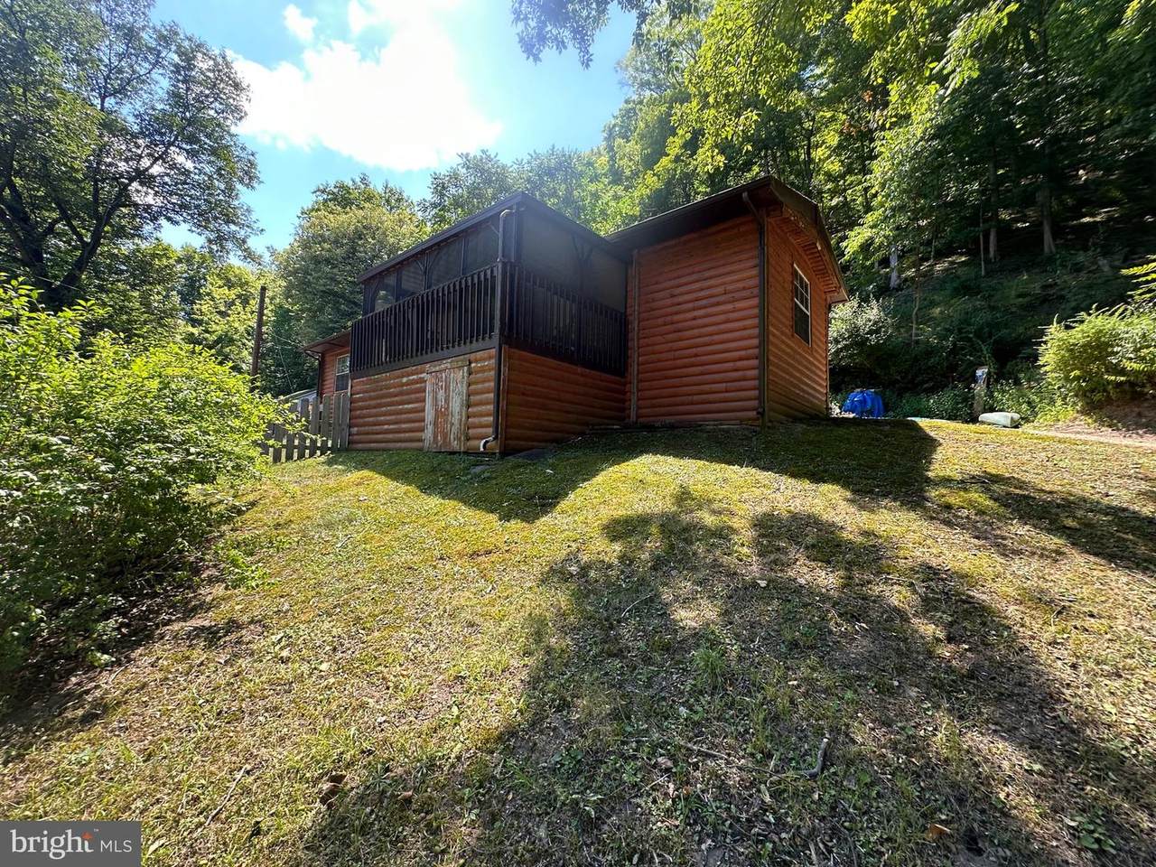 48 Jade Court - Photo 1