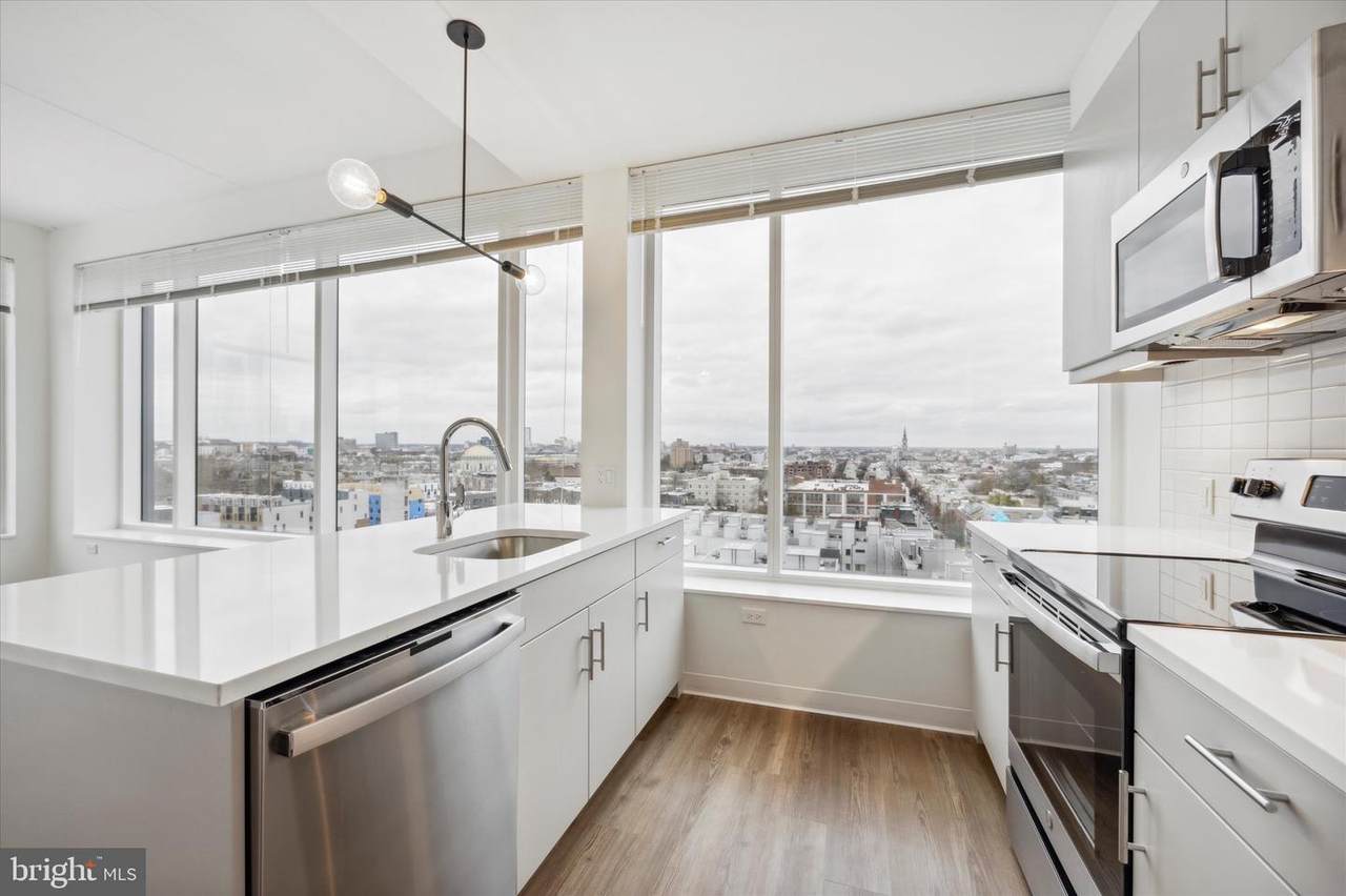 569 N 5Th Street - Photo 1