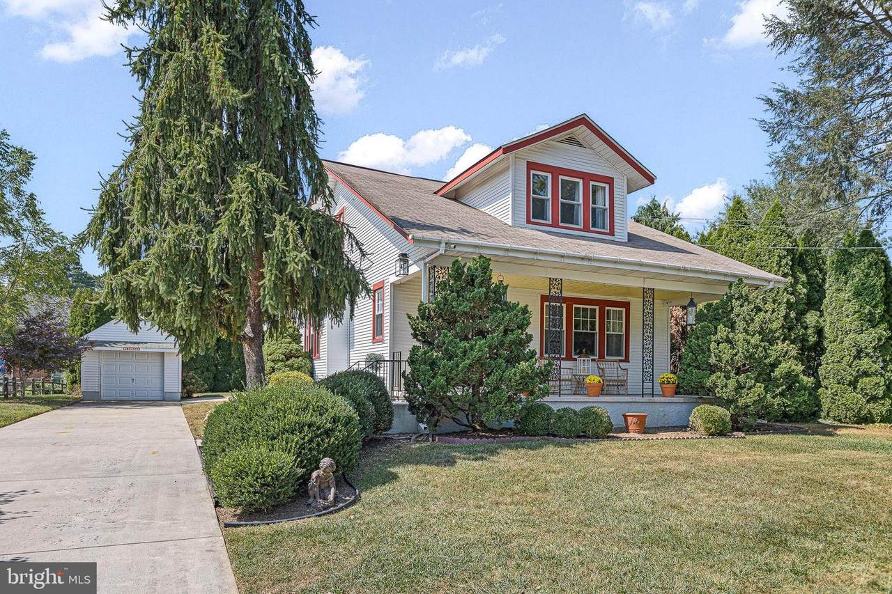11 Capitol Place - Photo 1