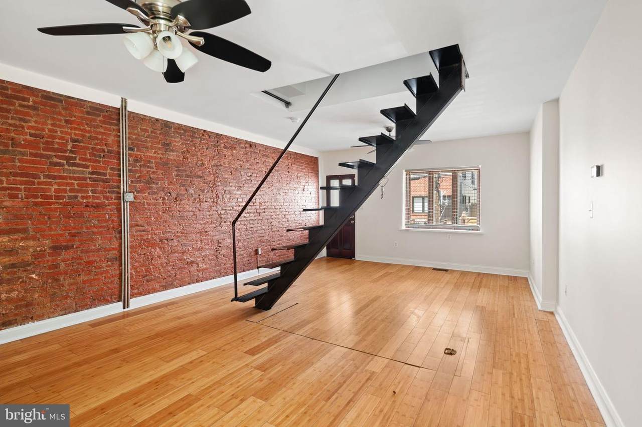 2665 Braddock Street - Photo 1