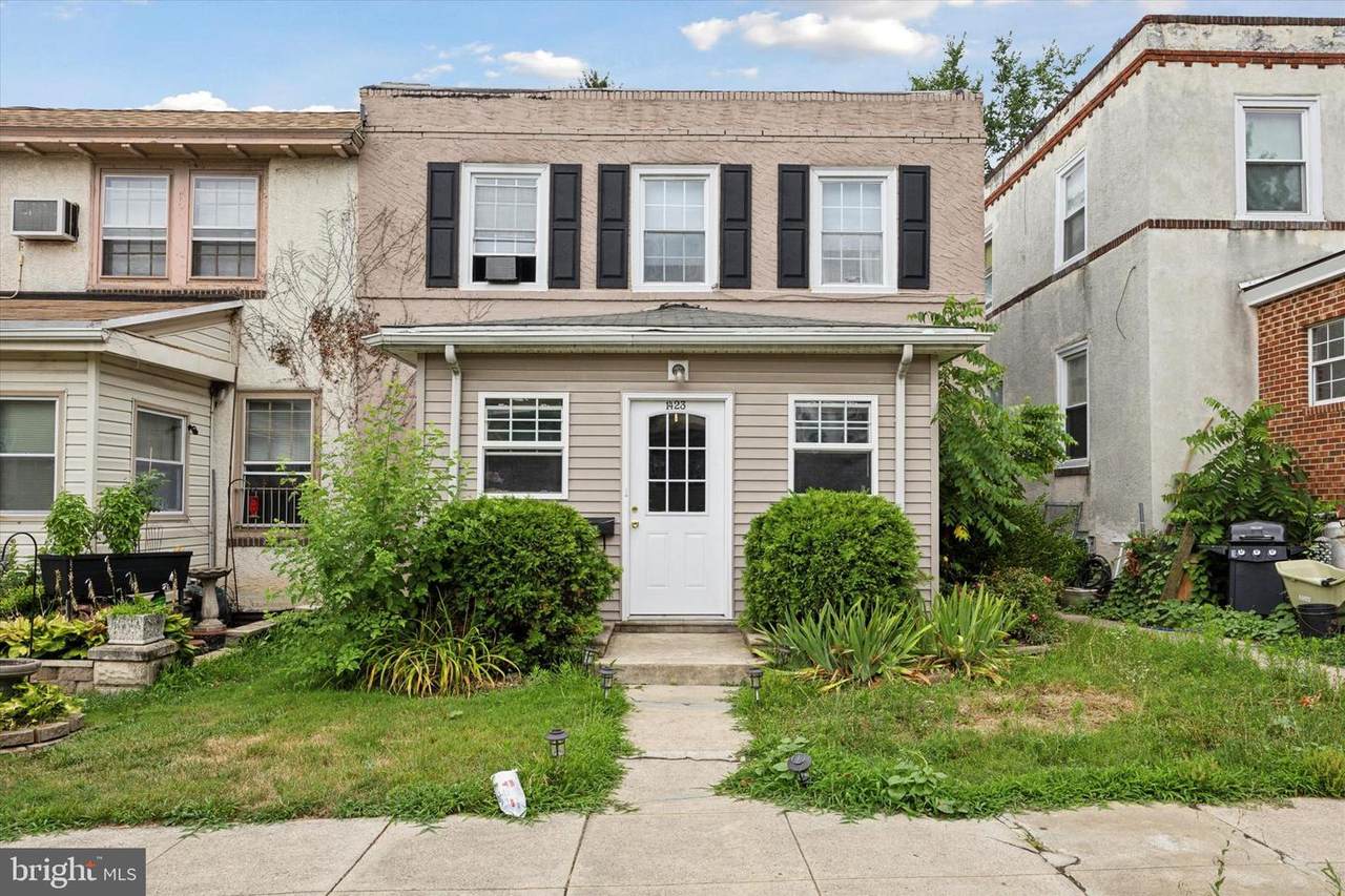 1423 Juniper Street - Photo 1