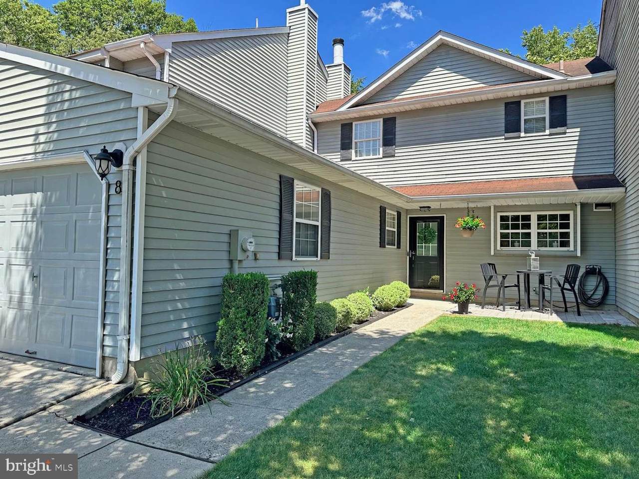 8 Winchester Court - Photo 1