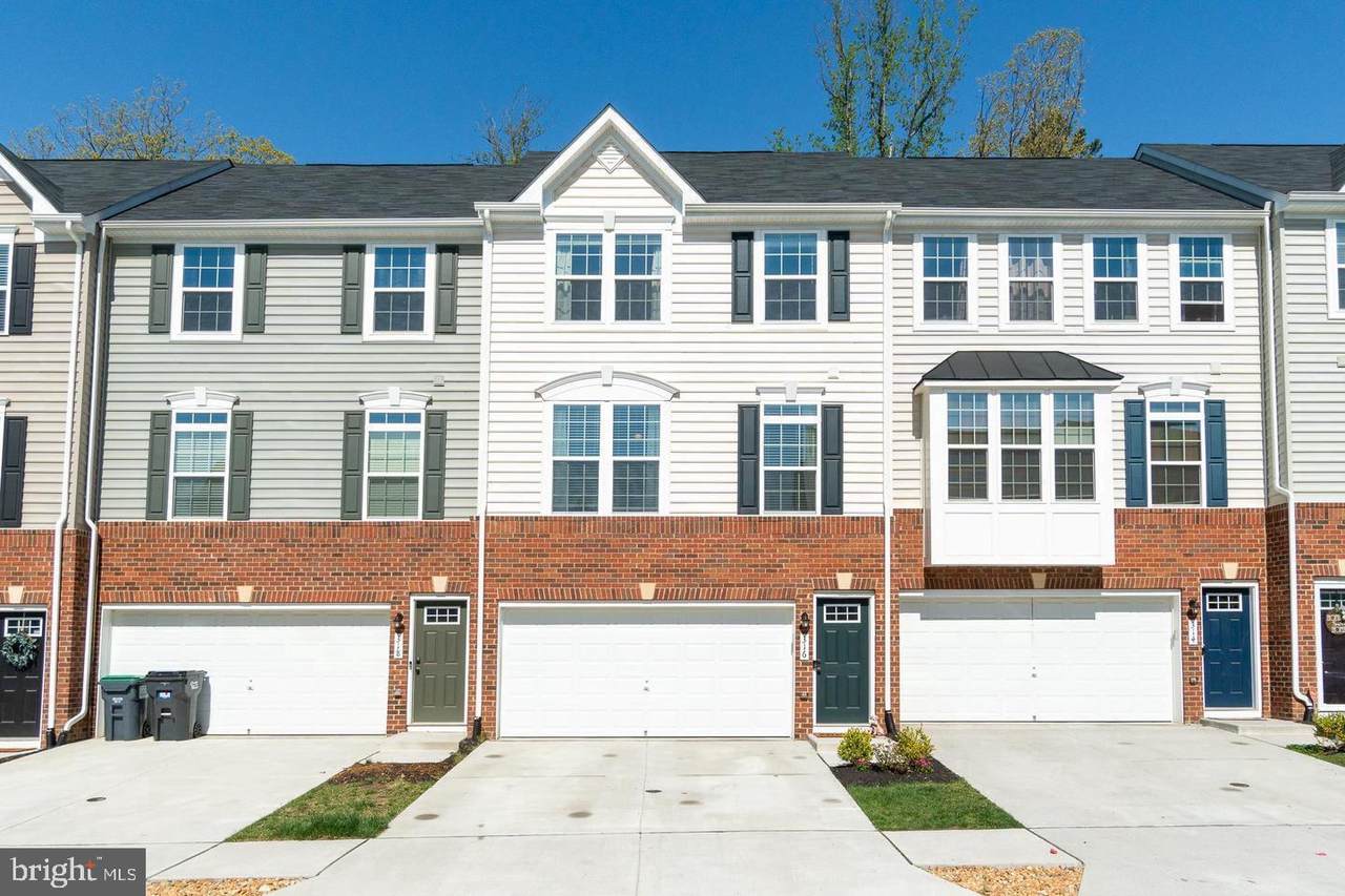 316 Landing Drive - Photo 1