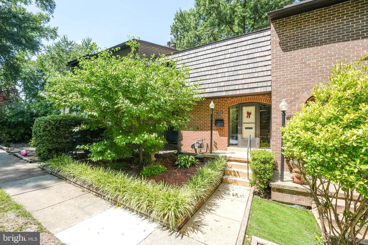 4908 Sauquoit Lane - Photo 1