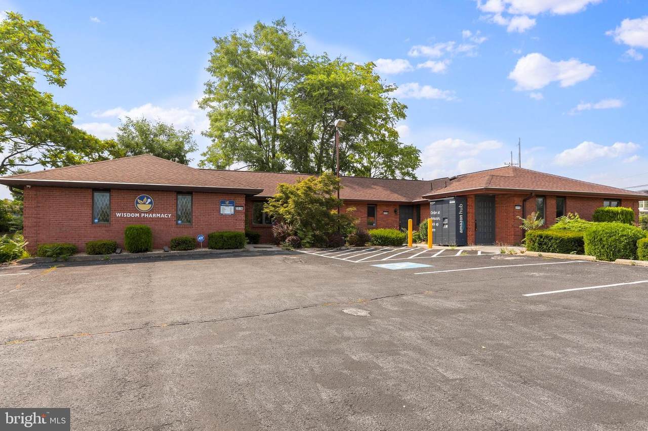 311 Medical Court - Photo 1