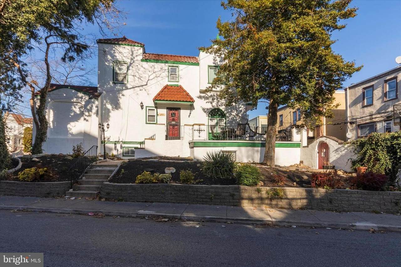 255 Shirley Road - Photo 1