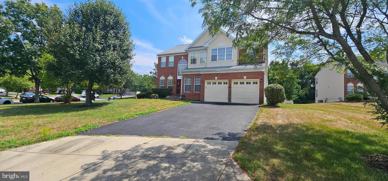 14925 Dennington Drive - Photo 1
