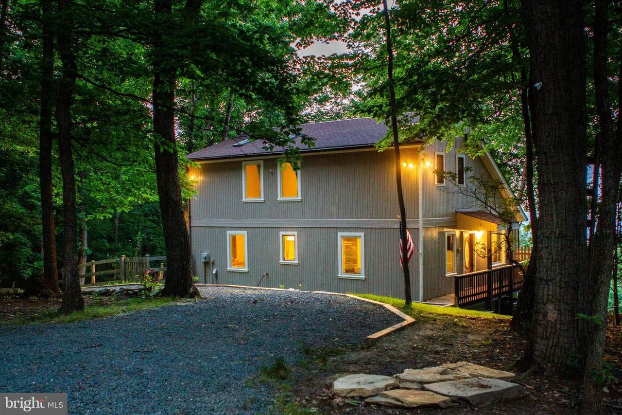1619 Summit Drive - Photo 1