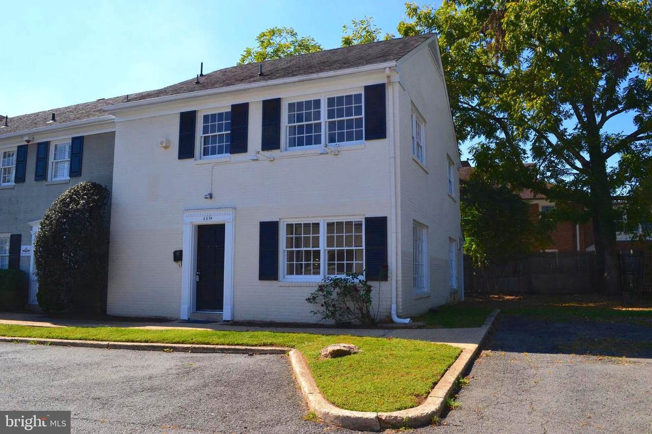 390-B Maple Avenue - Photo 1