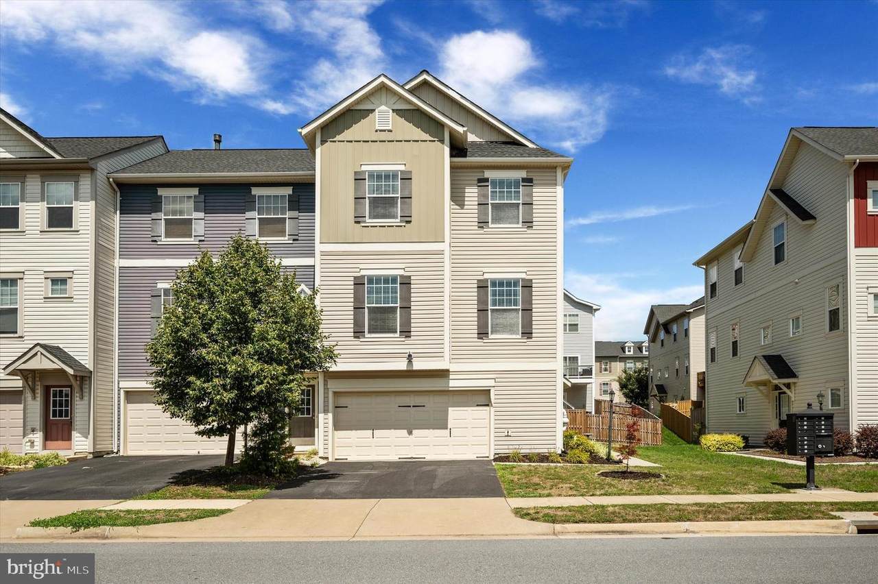 109 Blackford Drive - Photo 1