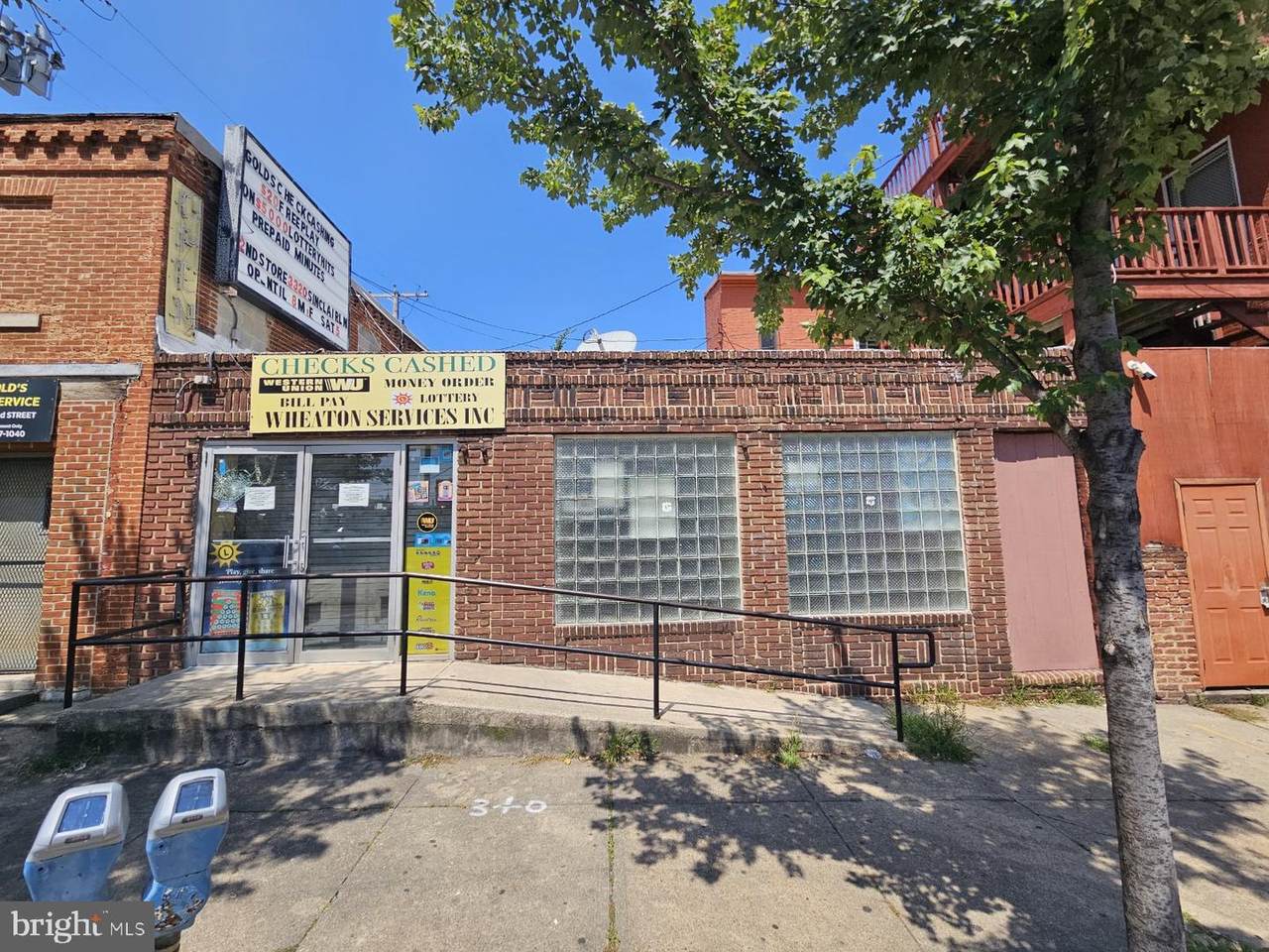 10 22ND Street - Photo 1