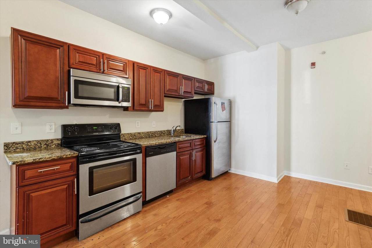 1519-21 16TH Street - Photo 1