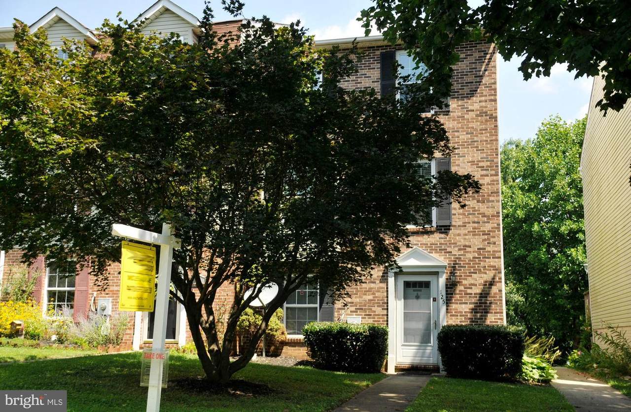 125 North Towne Court - Photo 1