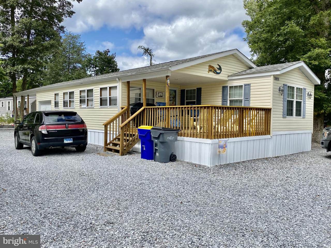 25878 American Street - Photo 1