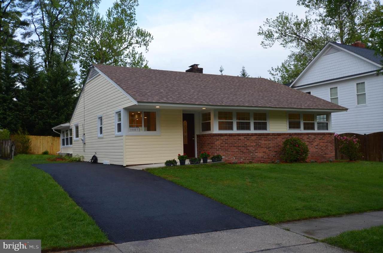 10003 Parkwood Drive - Photo 1
