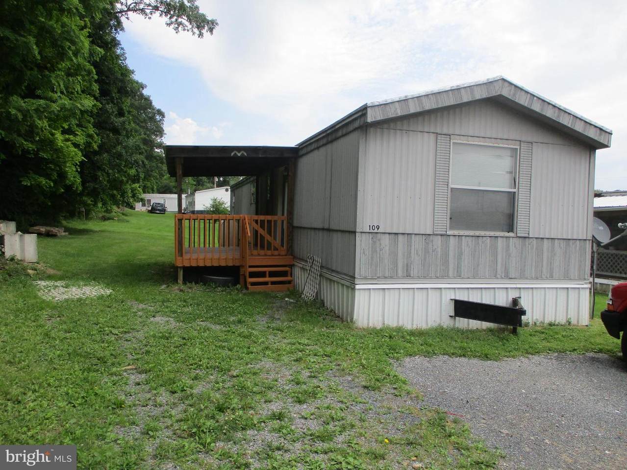 109 Manges - Photo 1