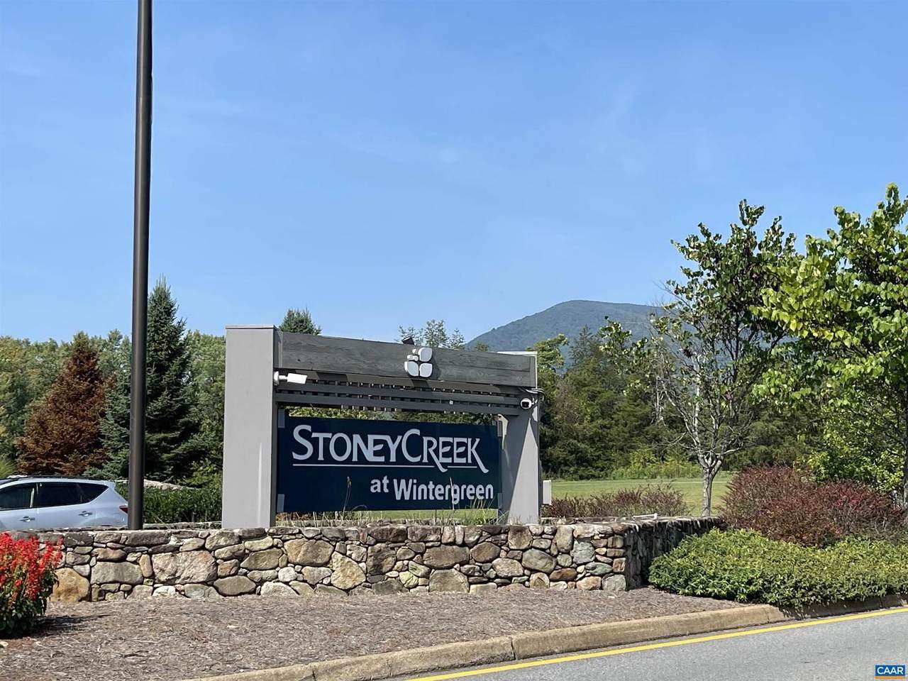 633 Stone Chimneys Rd - Photo 1