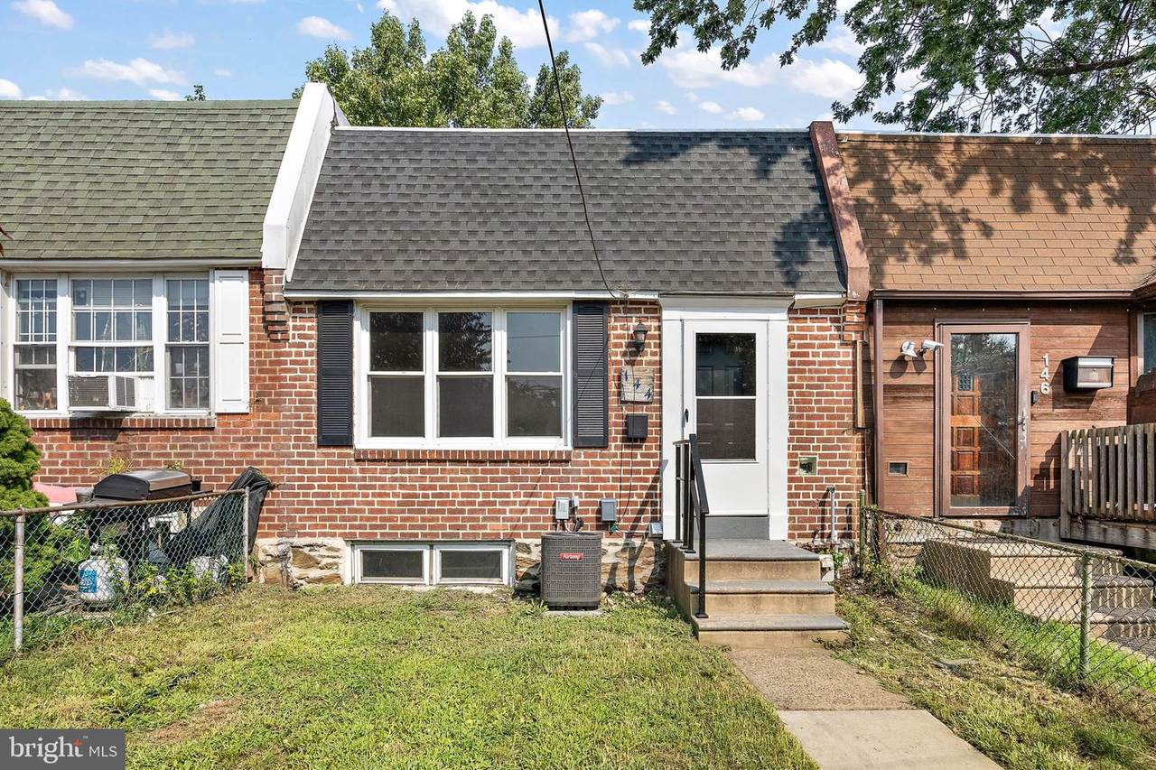 144 Ervin Avenue - Photo 1