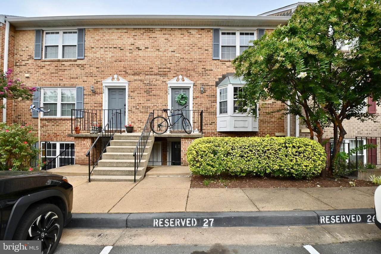947 Rolfe Street - Photo 1