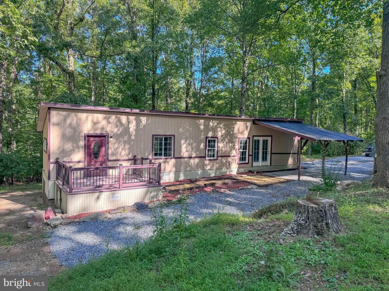 47 Blue Jay Lane - Photo 1