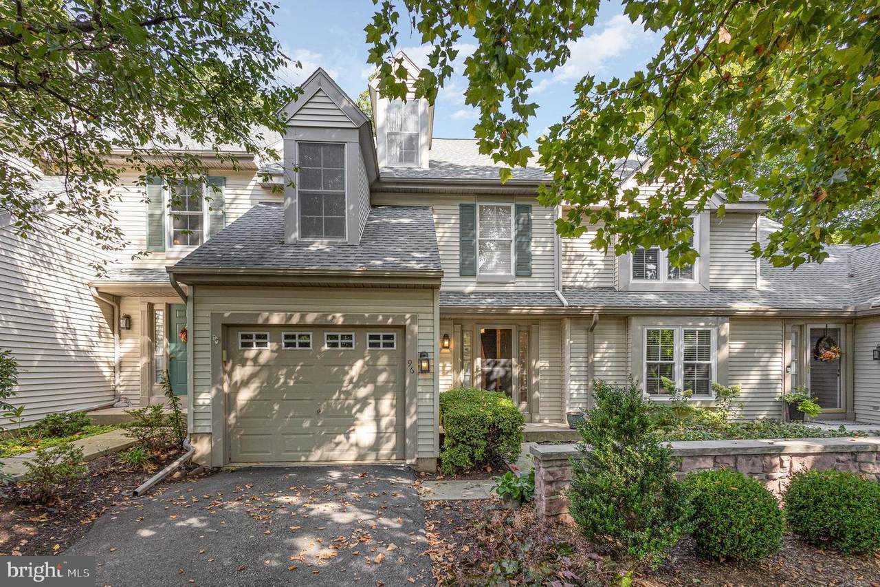 96 Hawk Valley Lane - Photo 1